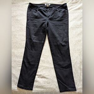 Torrid | Black Skinny Jeans | Size 20